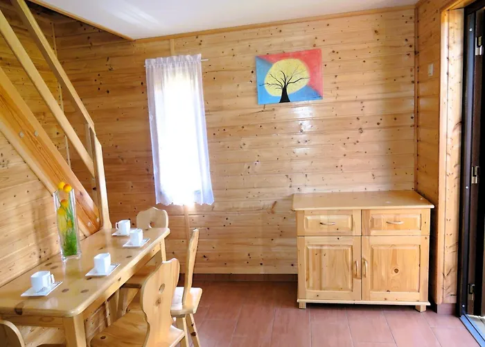 Homes In Near The Σπίτι διακοπών Rewal